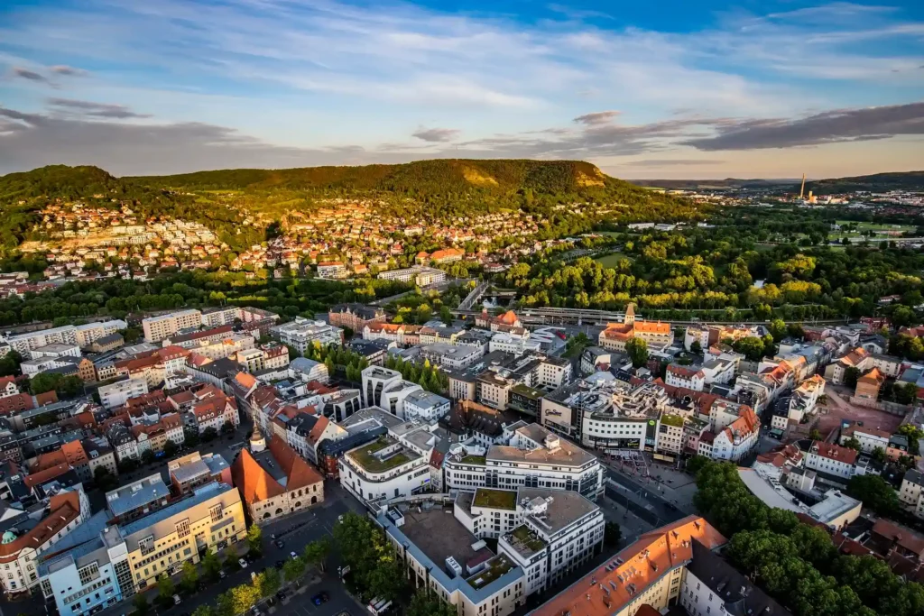 Versicherungsmakler Jena – Versicherungen für Privat & Gewerbe