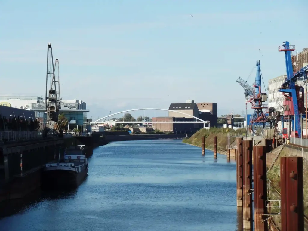 Versicherungsmakler Neuss – Versicherungen für Privat & Gewerbe