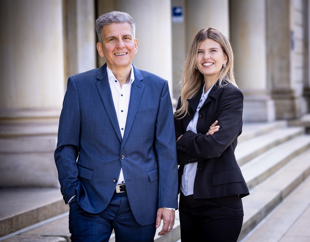 AssetSecur GmbH. Fiona Schwesig und Mario Bartosch.